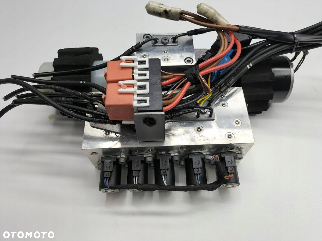 POMPA DACHU BMW 3 E92 E93 71287800 - 2