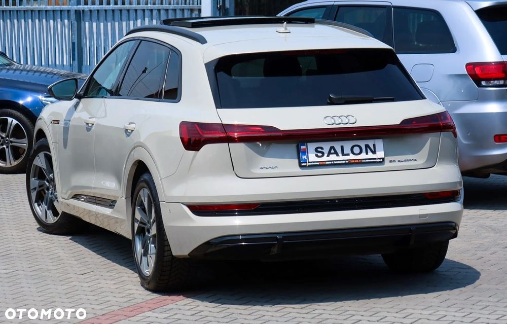 Audi e-tron 50 Quattro S line - 8