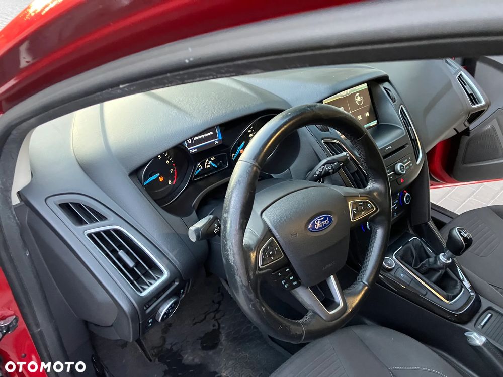 Ford Focus 1.0 EcoBoost Edition - 8