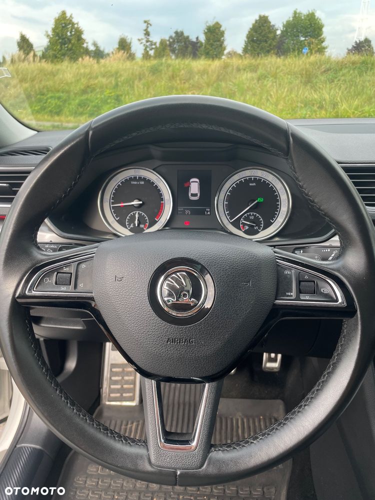 Skoda Superb 2.0 TDI 4x4 DSG Style - 12