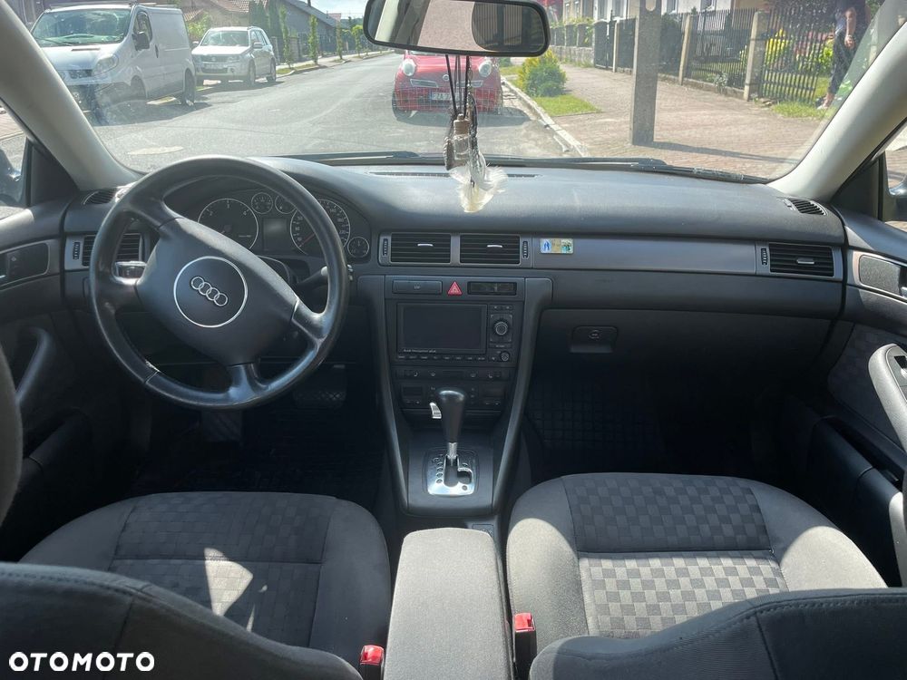 Audi A6 Avant - 5
