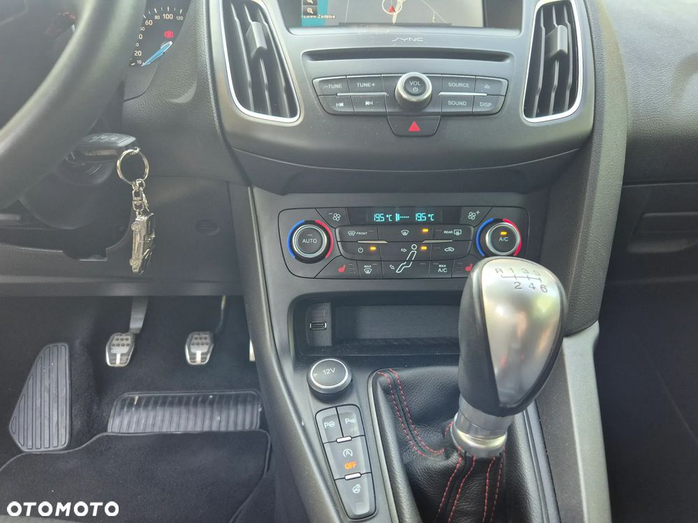 Ford Focus 1.5 EcoBoost ST-Line Black ASS - 23