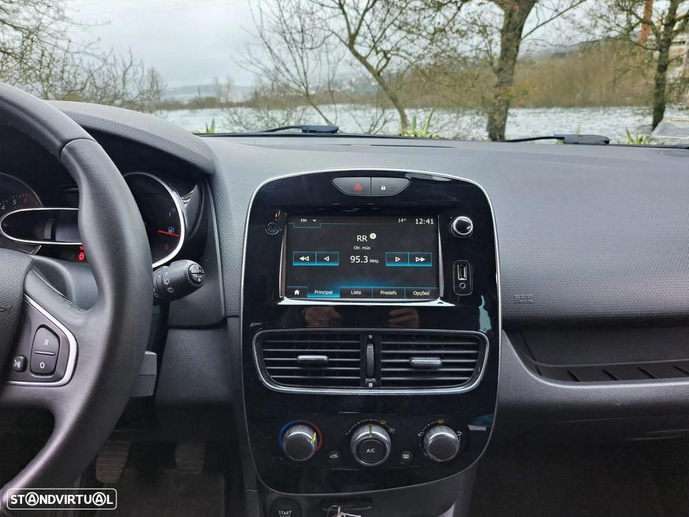 Renault Clio 0.9 TCe Limited - 18