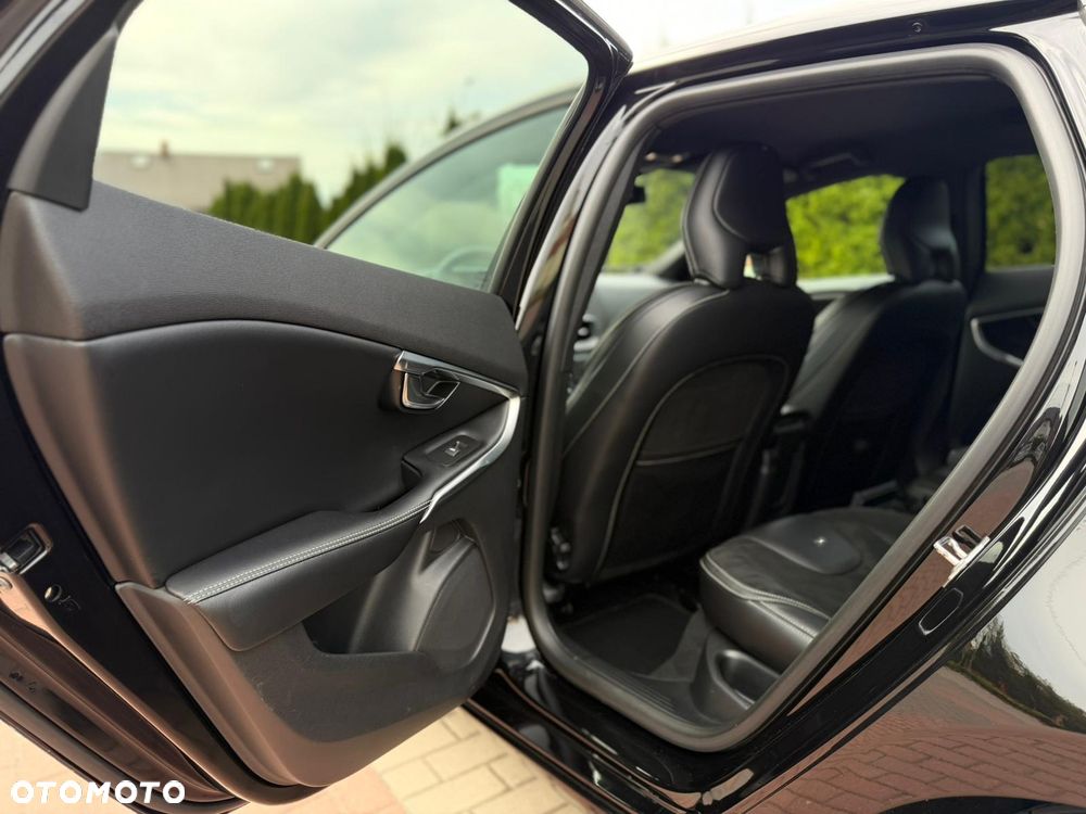 Volvo V40 D2 RDesign - 17