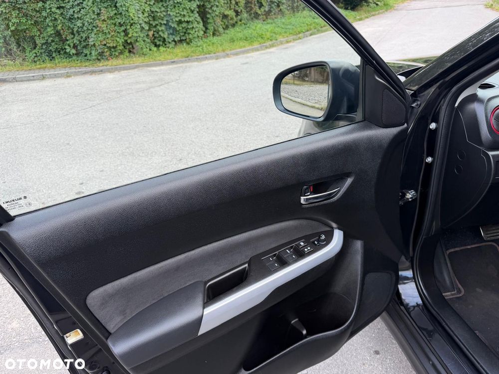 Suzuki Vitara 1.4 Boosterjet Automatik S - 28