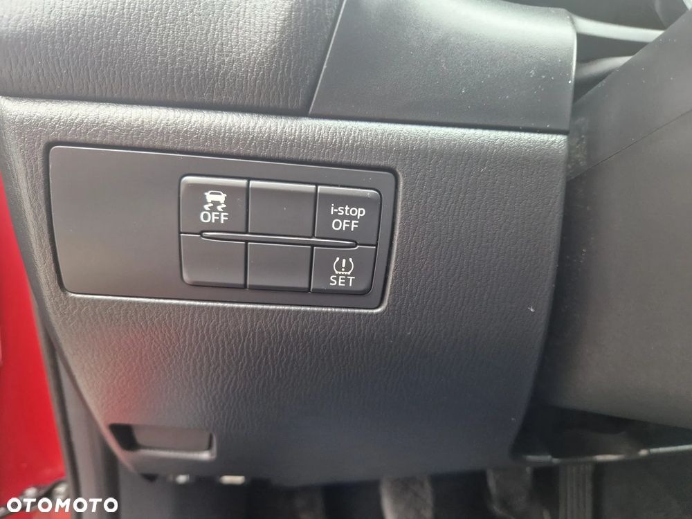 Mazda 3 SKYACTIV-D 150 Exclusive-Line - 24