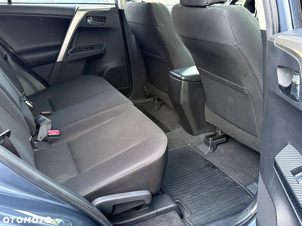 Toyota RAV4 2.0 Premium EU6 - 20