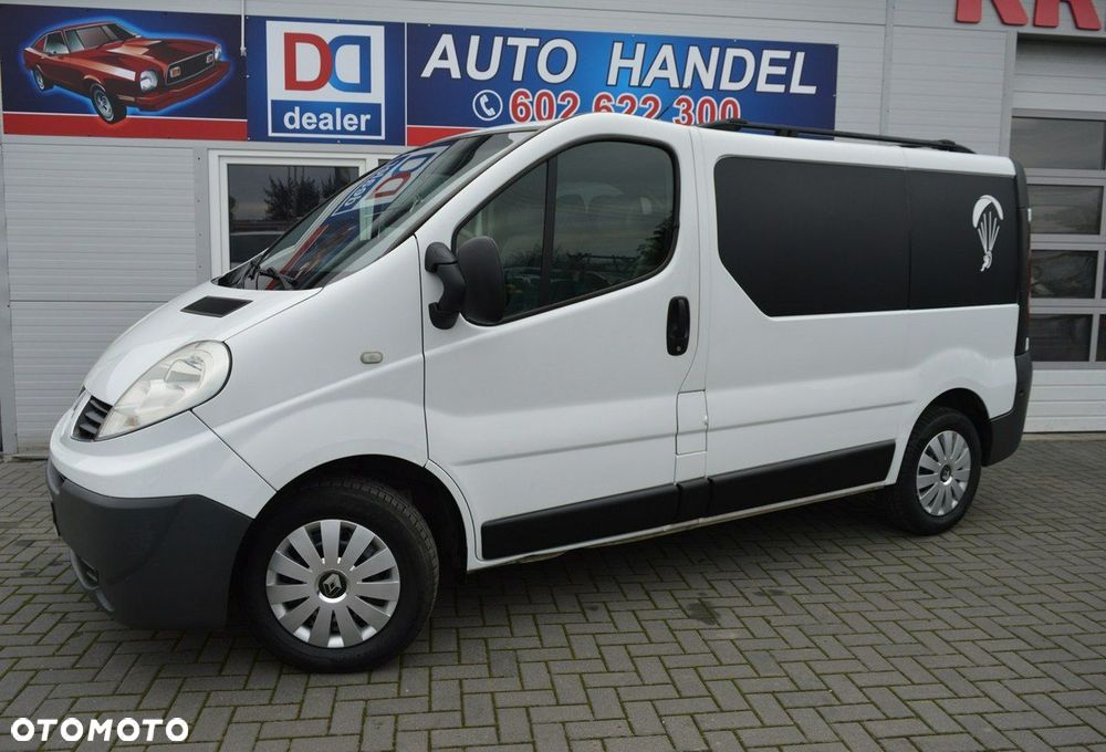 Renault Trafic - 1