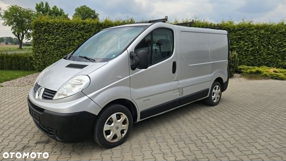 Renault Trafic - 10