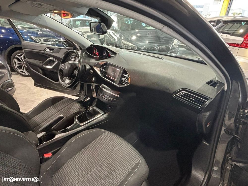 Peugeot 308 1.2 PureTech Business Line - 15