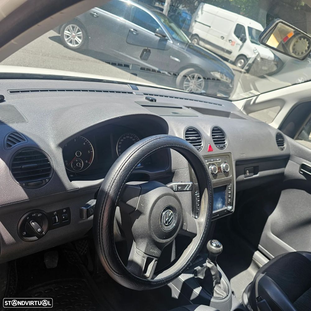 VW Caddy - 19