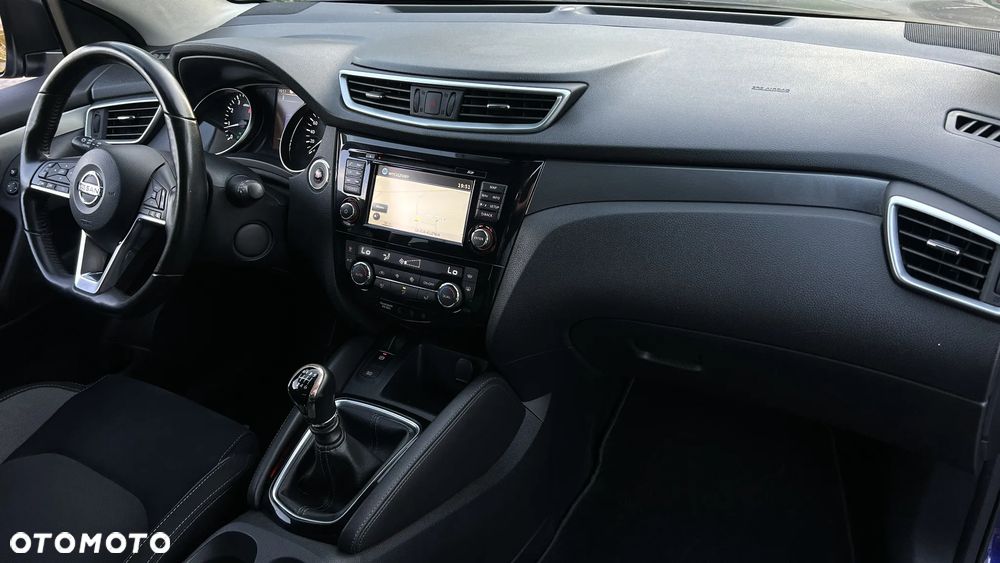 Nissan Qashqai 1.6 DIG-T Tekna - 19