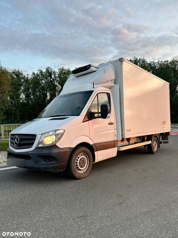Mercedes-Benz SPRINTER - 1