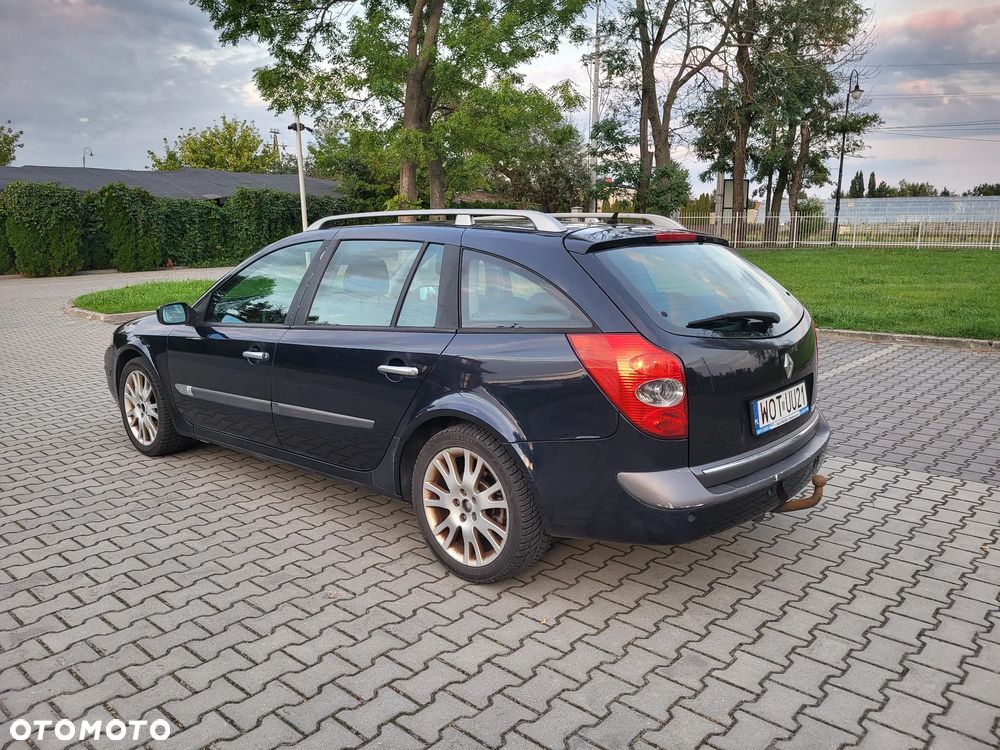 Renault Laguna 1.9 dCi FAP Dynamique - 3