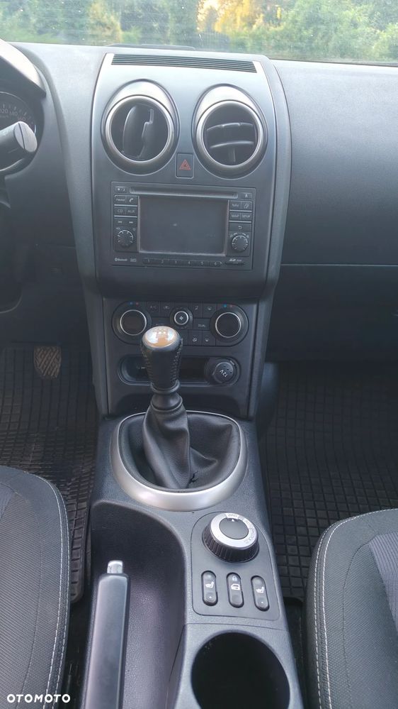 Nissan Qashqai 1.6 dCi 4 x 4 DPF Start/Stop acenta - 12