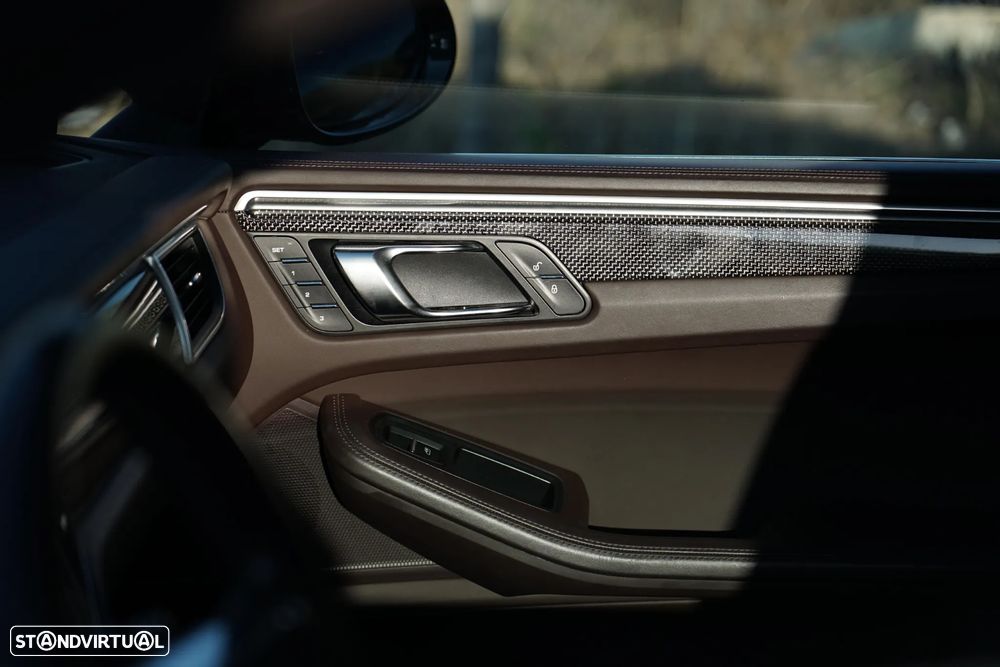 Porsche Macan Turbo Performance Package - 39