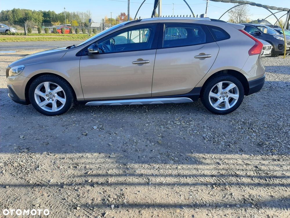 Volvo V40 Cross Country 2014