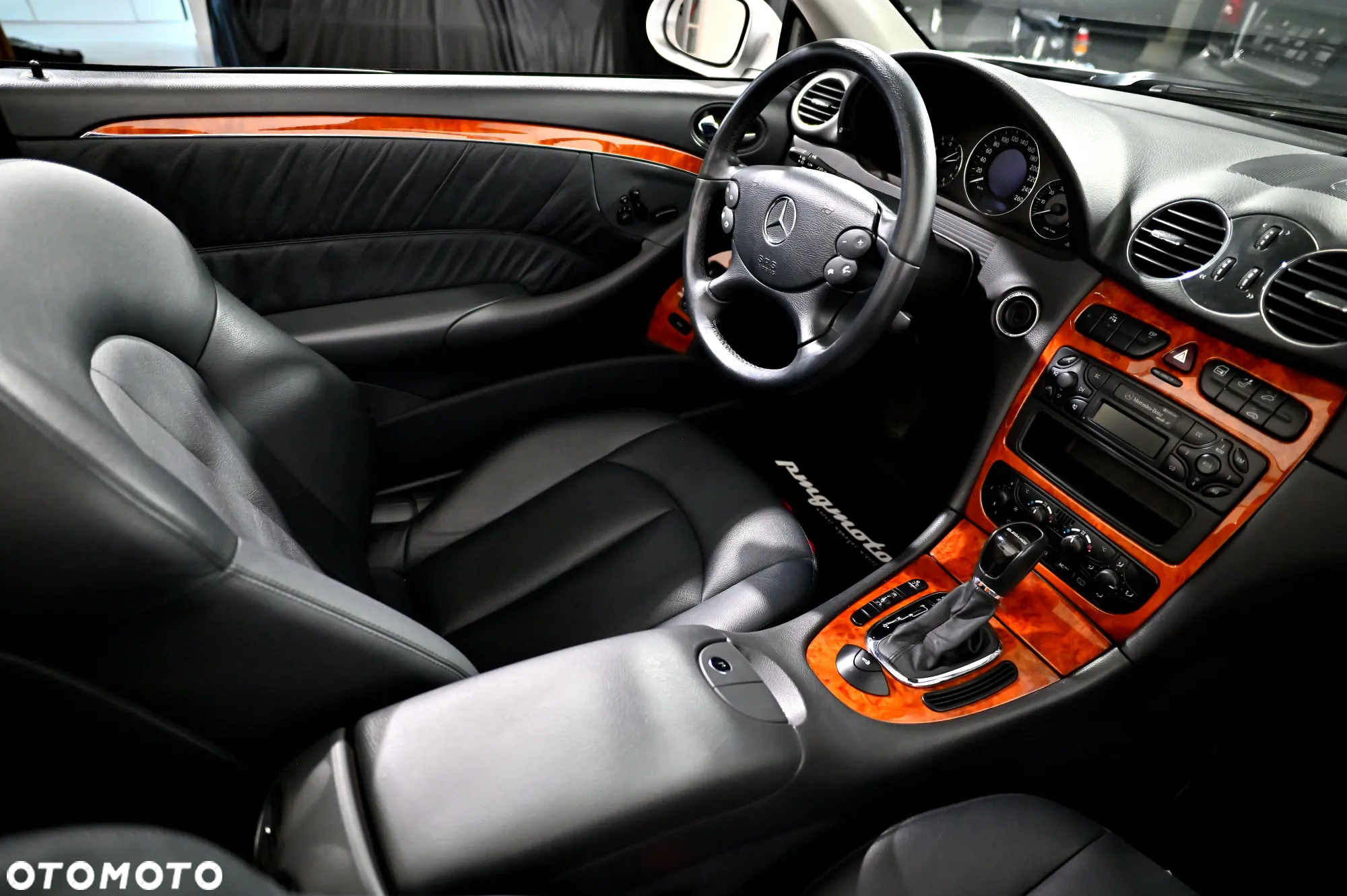 Mercedes-Benz CLK 320 - 16