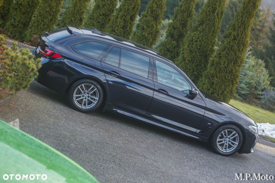 BMW Seria 5 520d M Sport Edition - 9