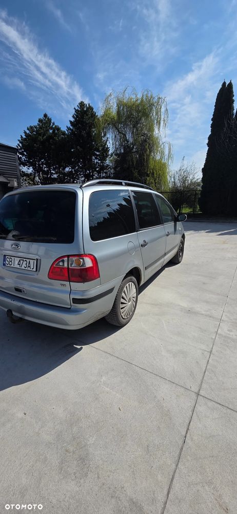 Ford Galaxy 1.9 TDI Ghia - 3