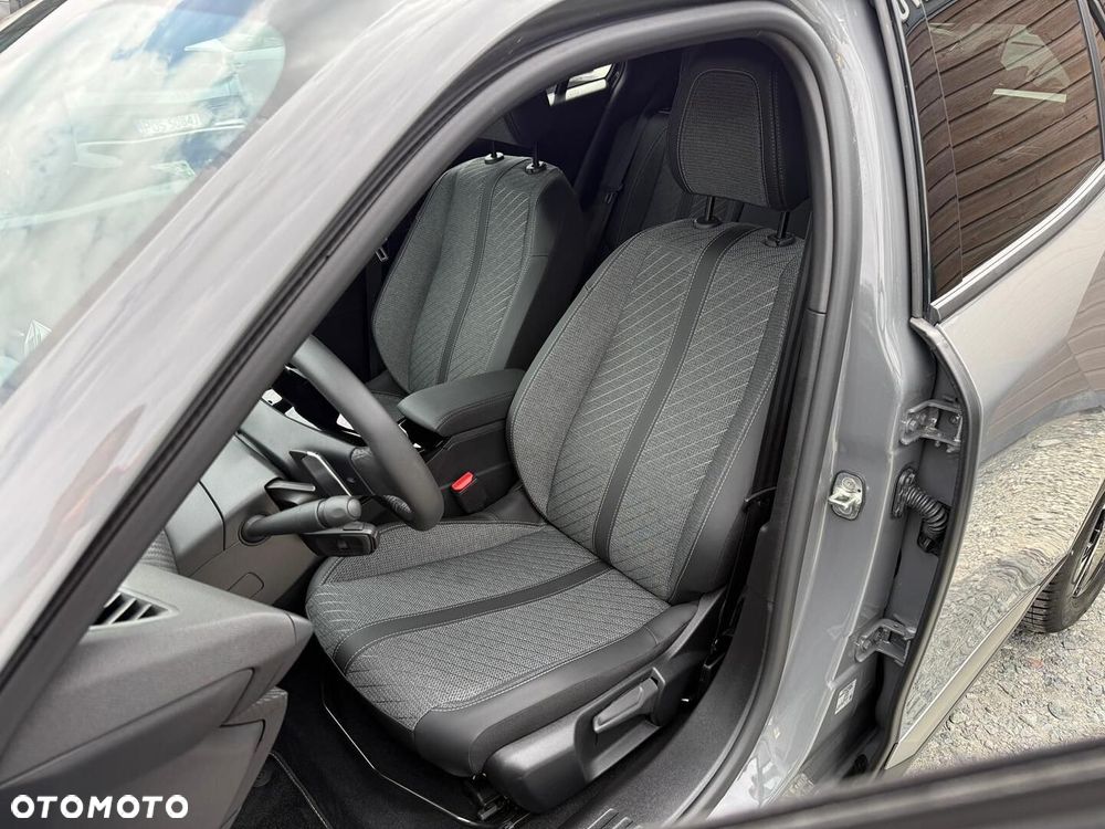 Peugeot 2008 - 14