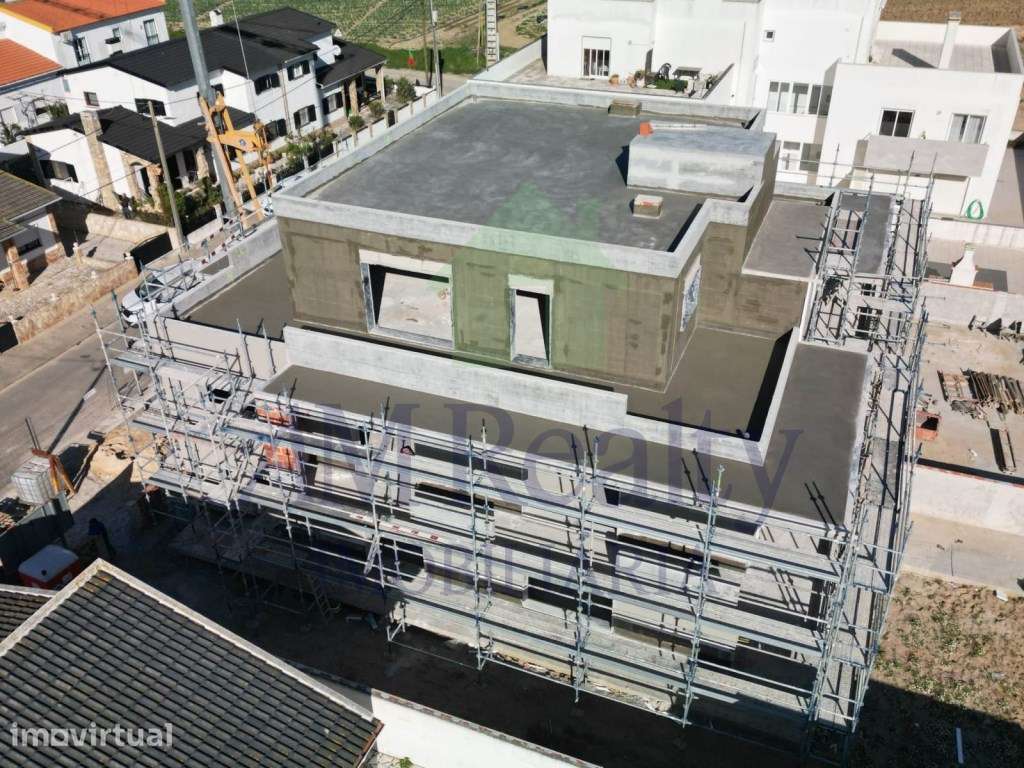 APARTAMENTO T3 | CONSOLAÇÃO | PENICHE - Grande imagem: 2/25