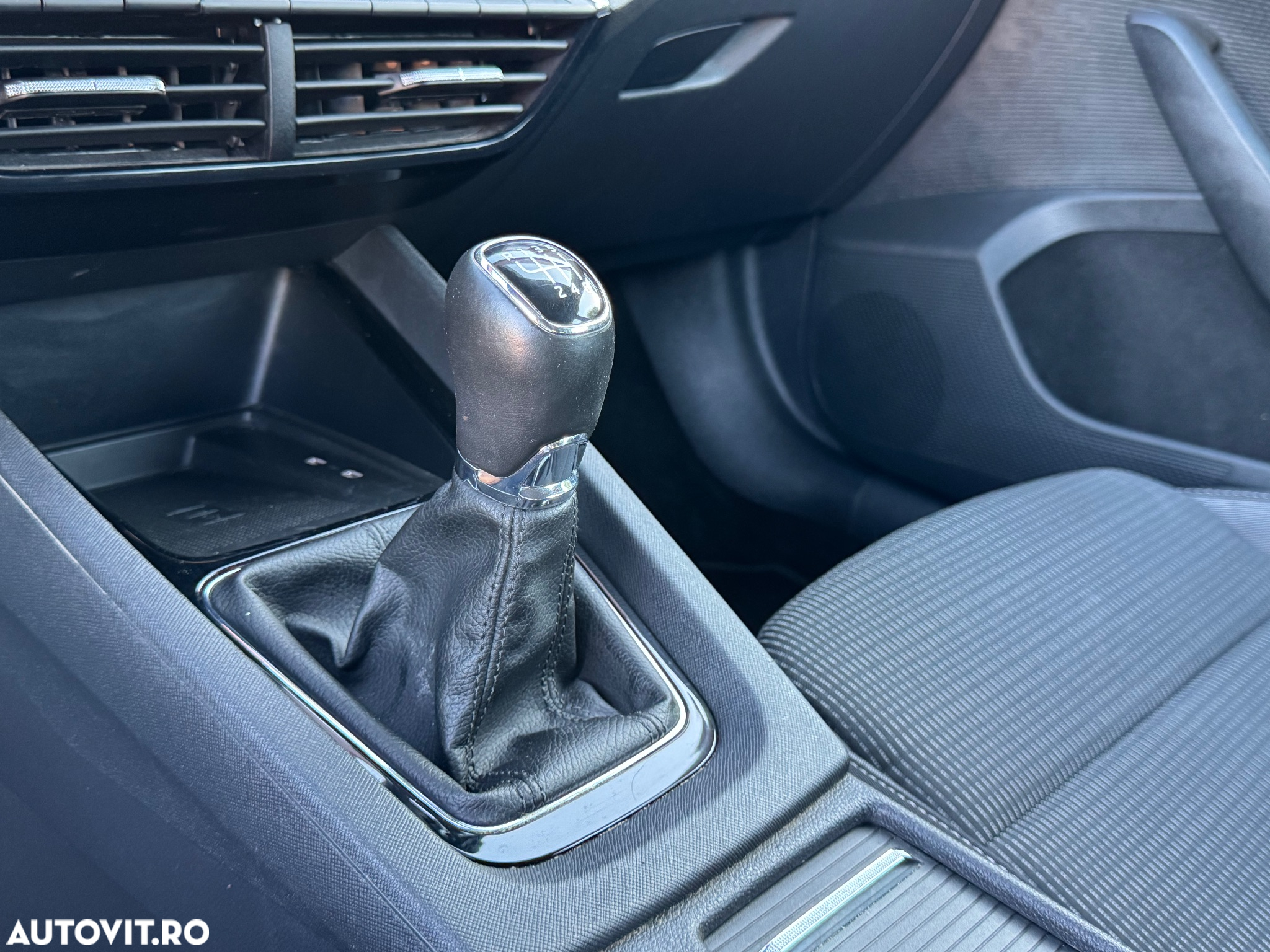 Skoda Octavia 2.0 TDI Style - 30