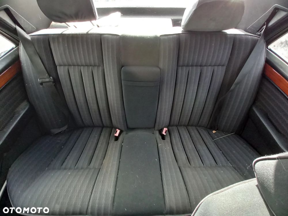 MERCEDES W124 FOTELE KANAPA KOMPLET SEDAN - 5