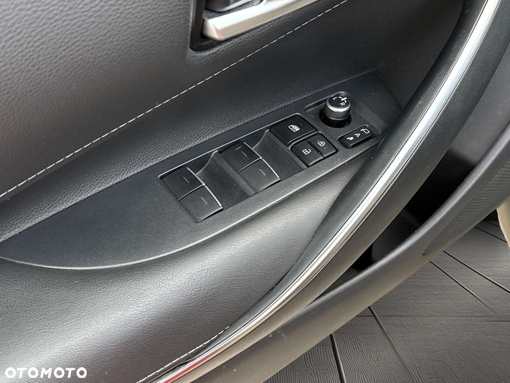 Toyota Corolla 2.0 Hybrid Comfort - 17