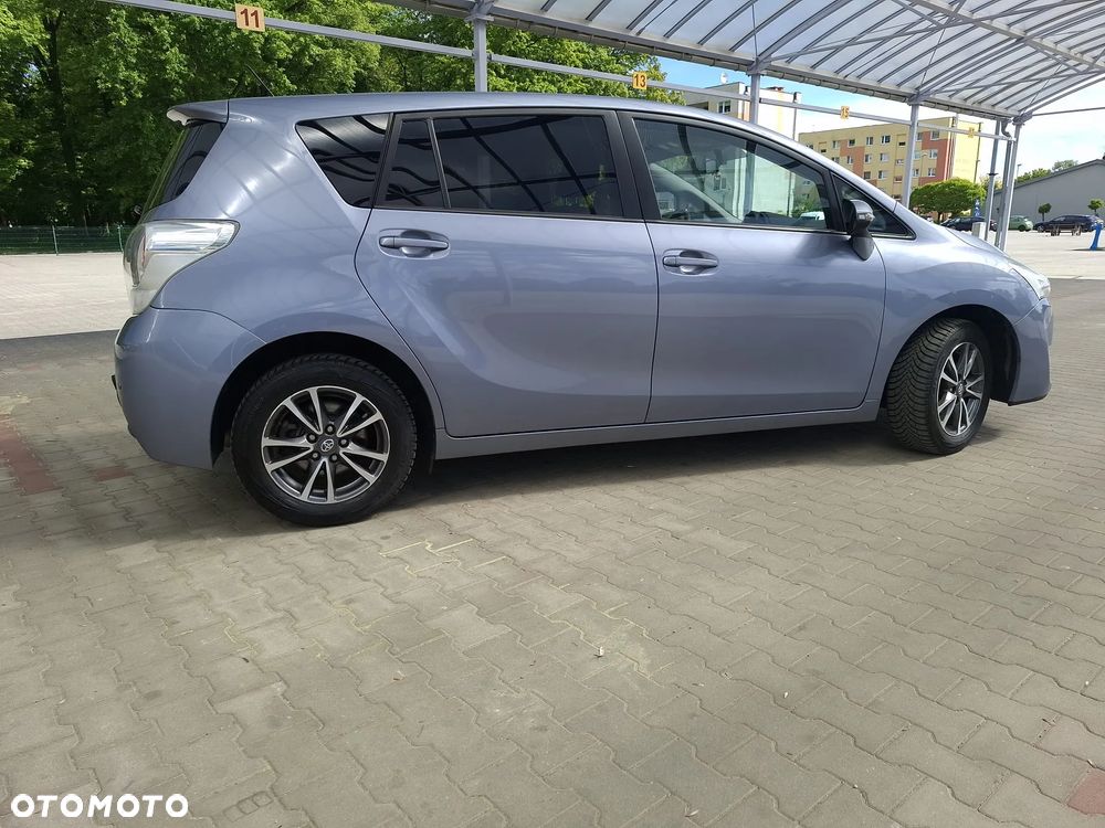 Toyota Verso 1.6 Active - 3