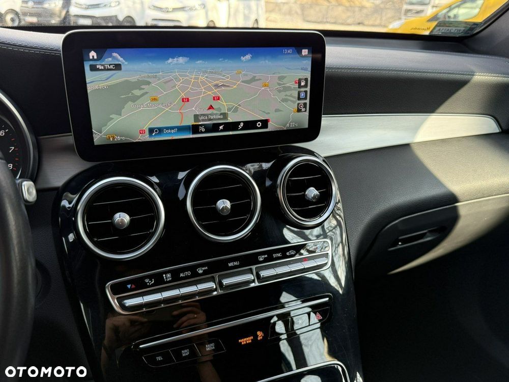 Mercedes-Benz GLC - 22