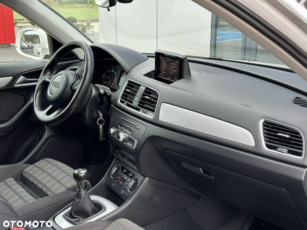 Audi Q3 2.0 TDI Sport - 17