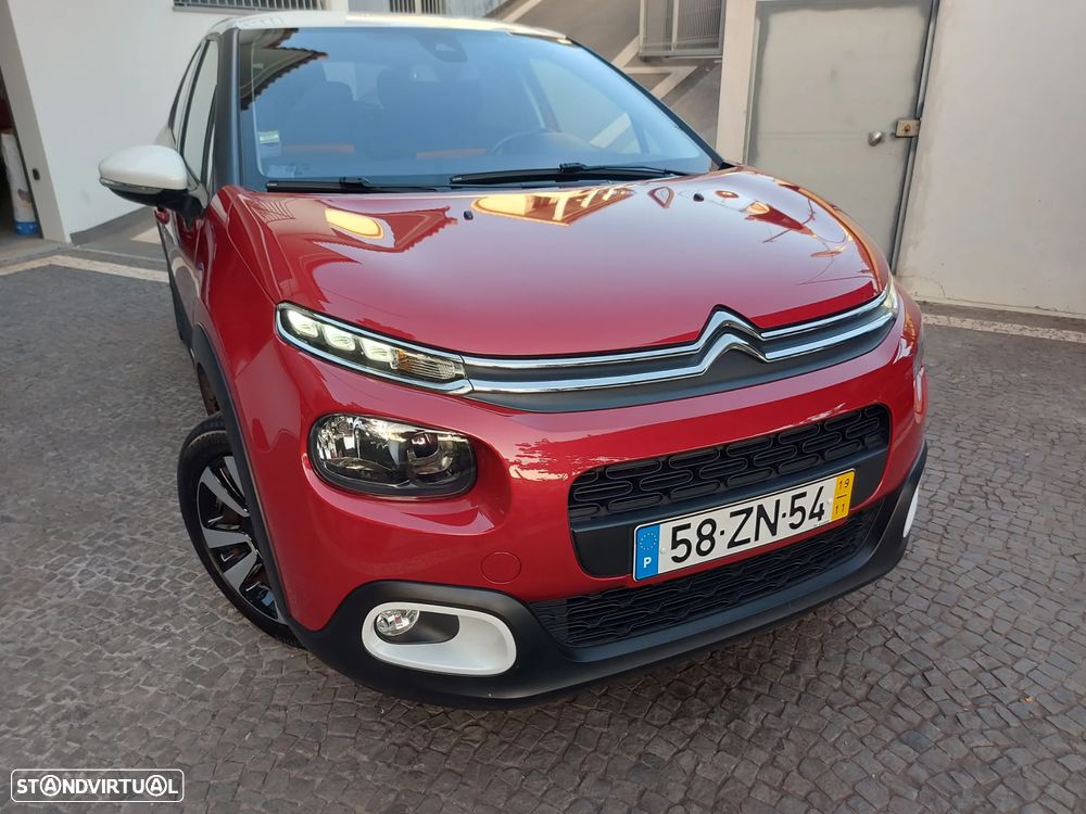 Citroën C3 1.2 PureTech Shine - 1