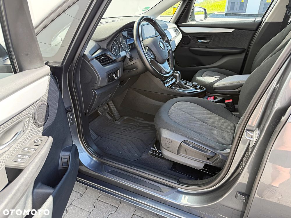 BMW Seria 2 216d Luxury Line - 17