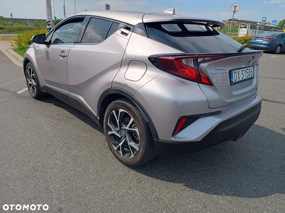 Toyota C-HR - 16