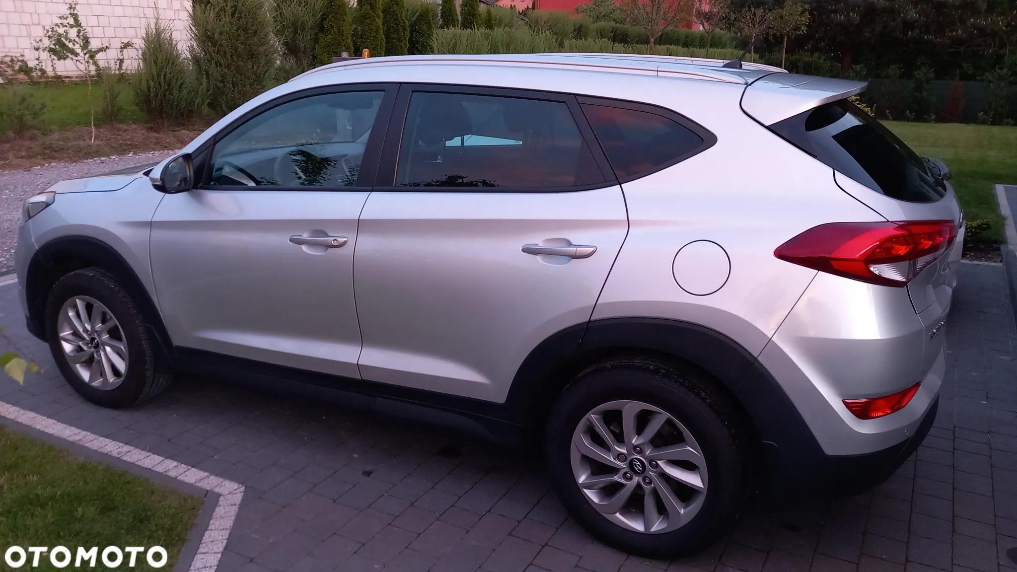 Hyundai Tucson 1.6 GDI BlueDrive Style 2WD - 8