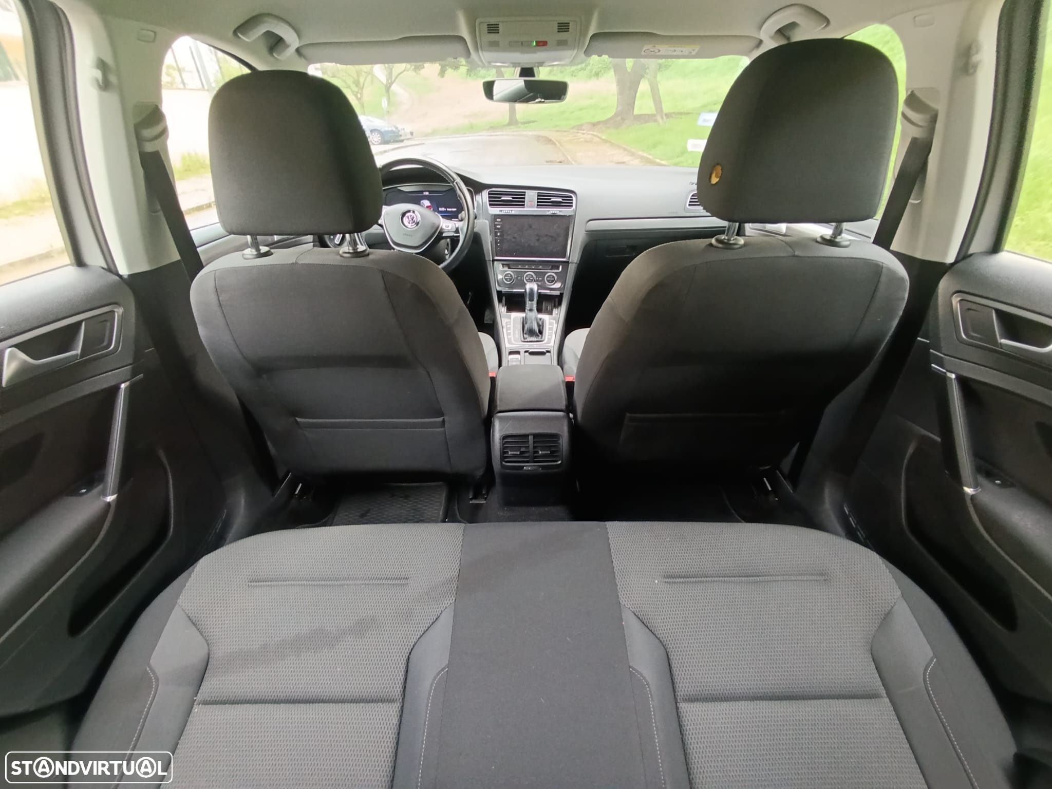 VW e-Golf AC/DC - 22