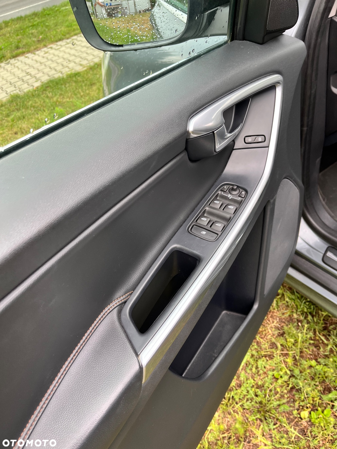 Volvo XC 60 - 11