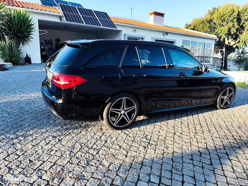 Mercedes-Benz C 250 2015 photo 4