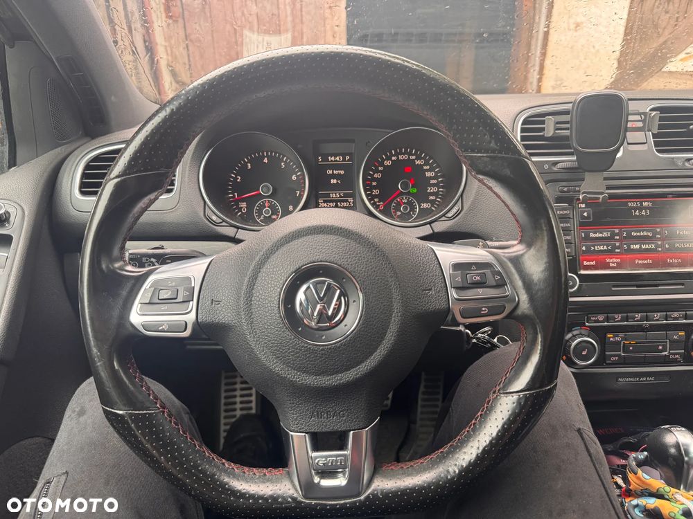 Volkswagen Golf - 9
