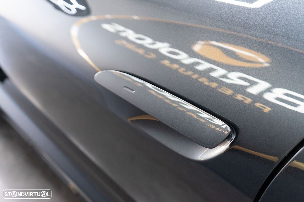 Porsche Taycan Cross Turismo 4S - 19