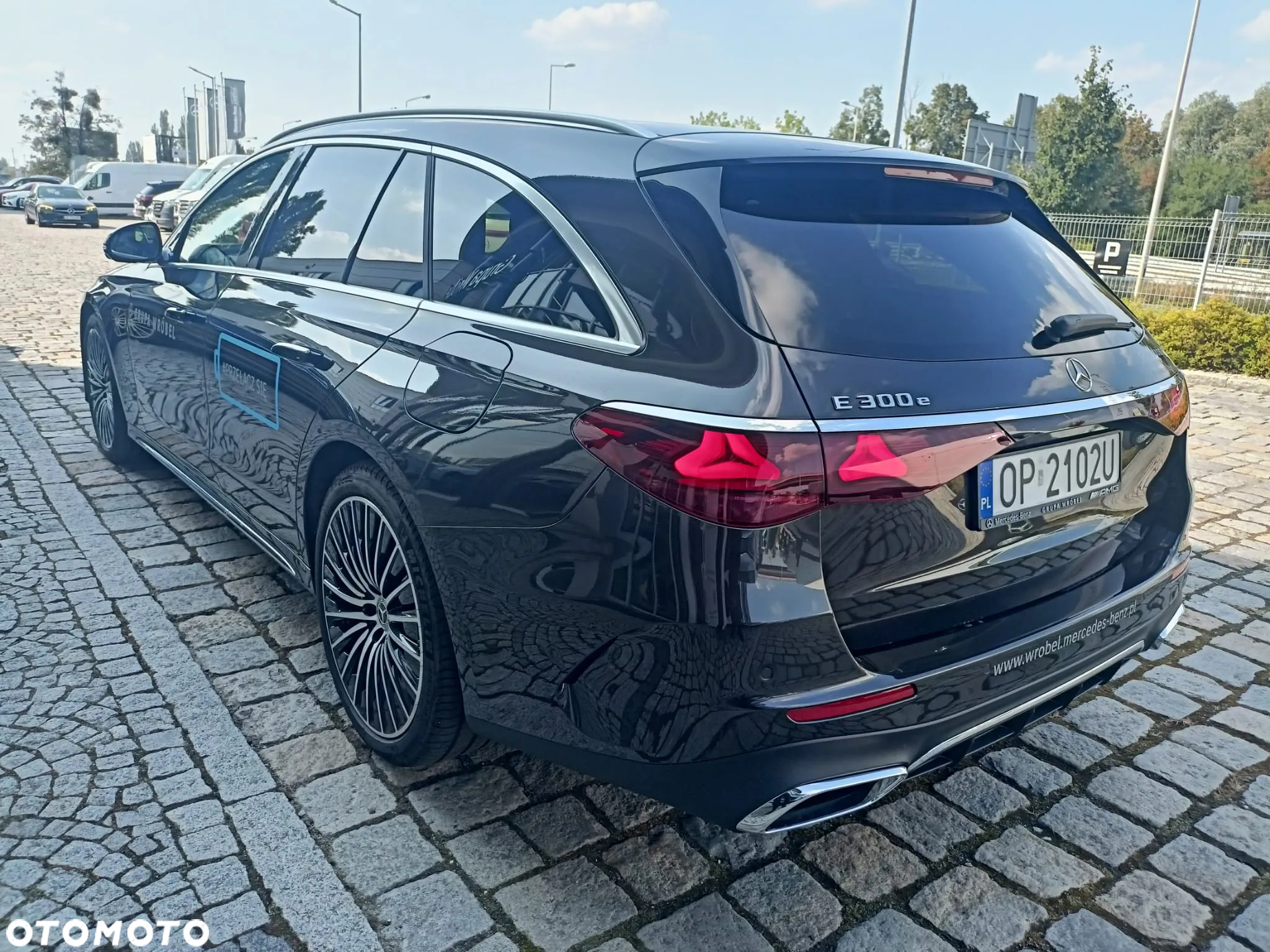 Mercedes-Benz Klasa E 300 PHEV AMG 9G-Tronic - 6