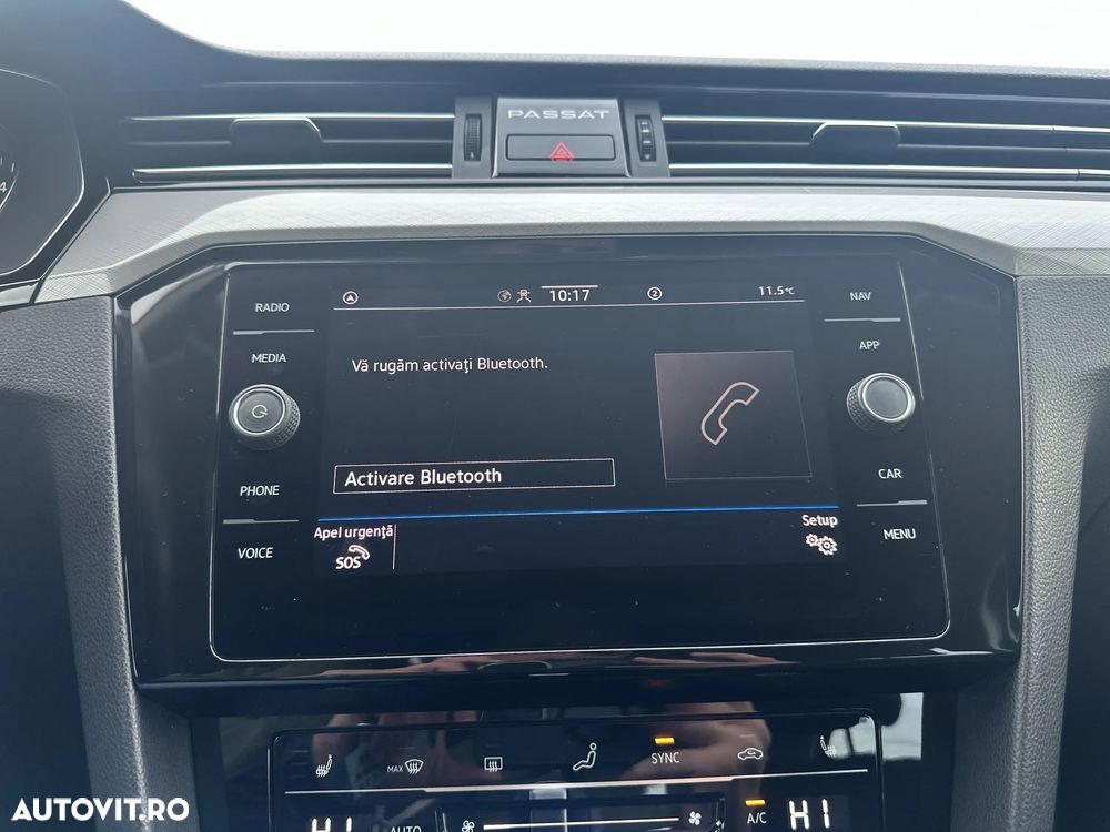 Volkswagen Passat 2.0 TDI DSG Comfortline - 26