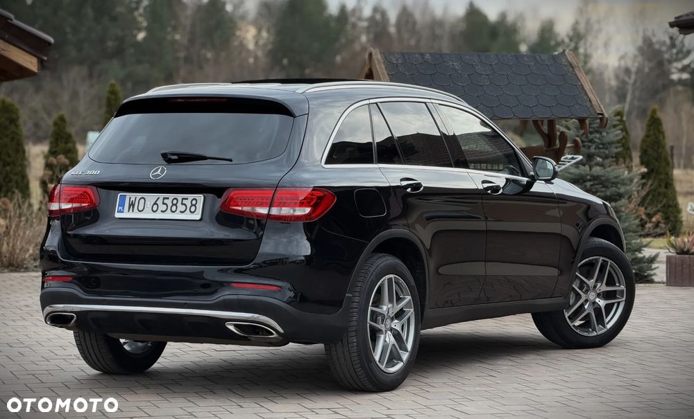 Mercedes-Benz GLC - 16