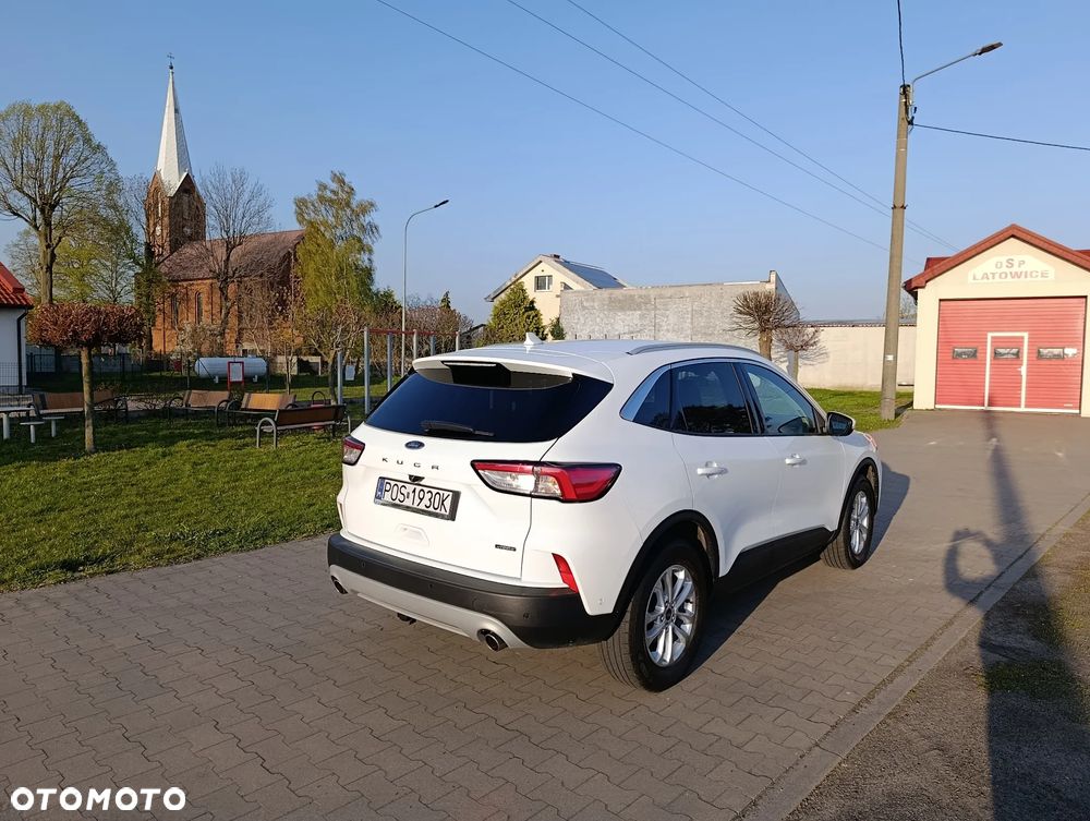 Ford Kuga - 11