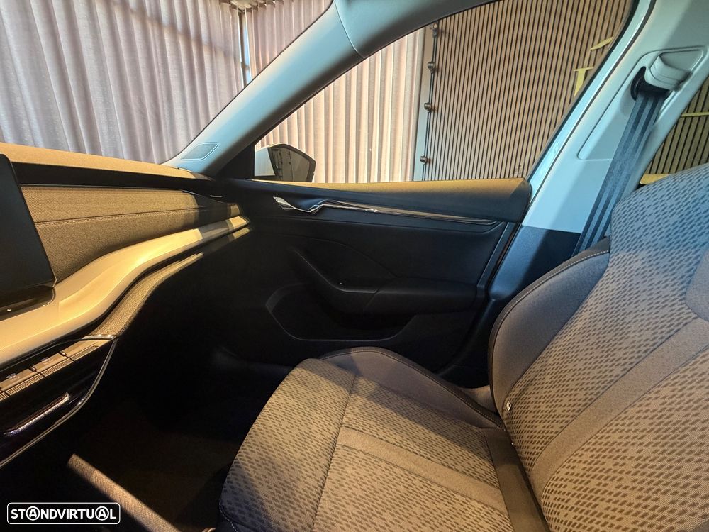 Skoda Octavia Break 1.4 TSI DSG Sportline - 20