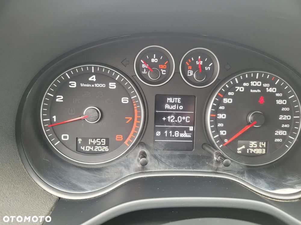 Audi A3 Sportback 1.8 TFSI Attraction - 14