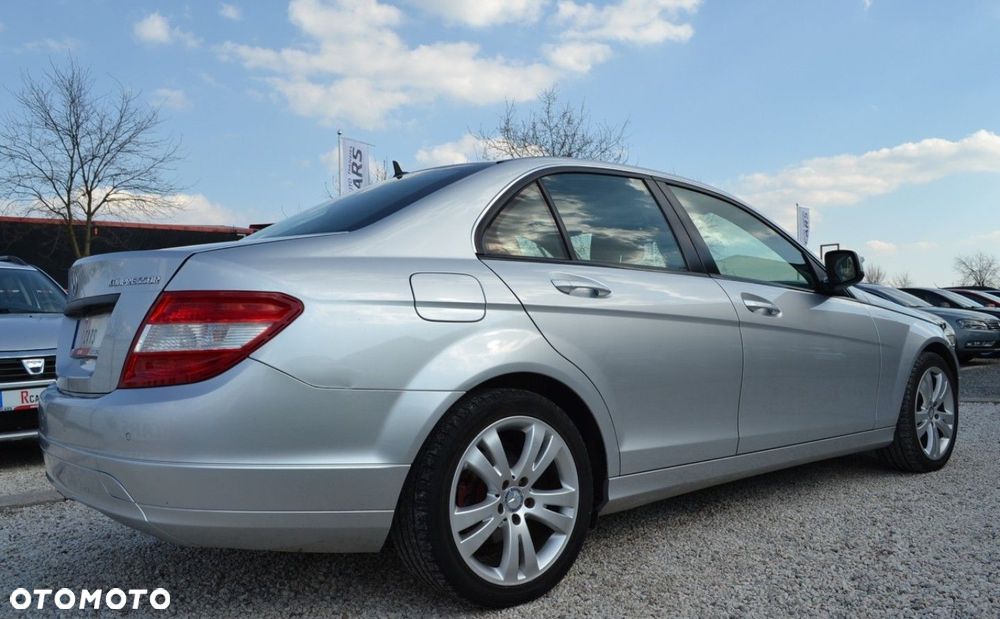 Mercedes-Benz Klasa C 180 Kompressor - 16