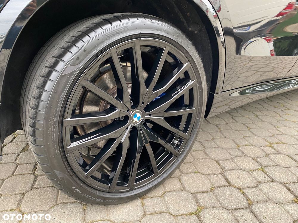 BMW X5 M M50i - 31