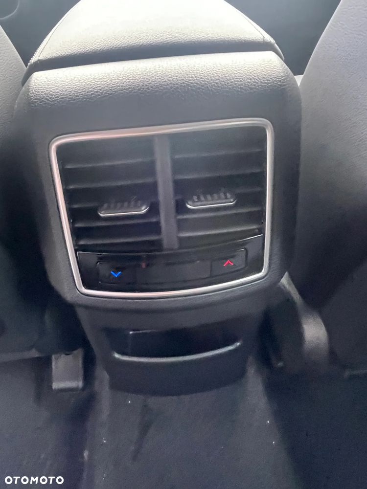 Kia Sportage 1.6 T-GDI HEV Business Line 2WD - 20